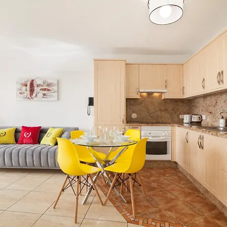 Geranios 307 * אדחה